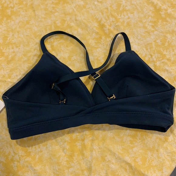 Inhale convertible strap sports bra - Picture 3 of 4